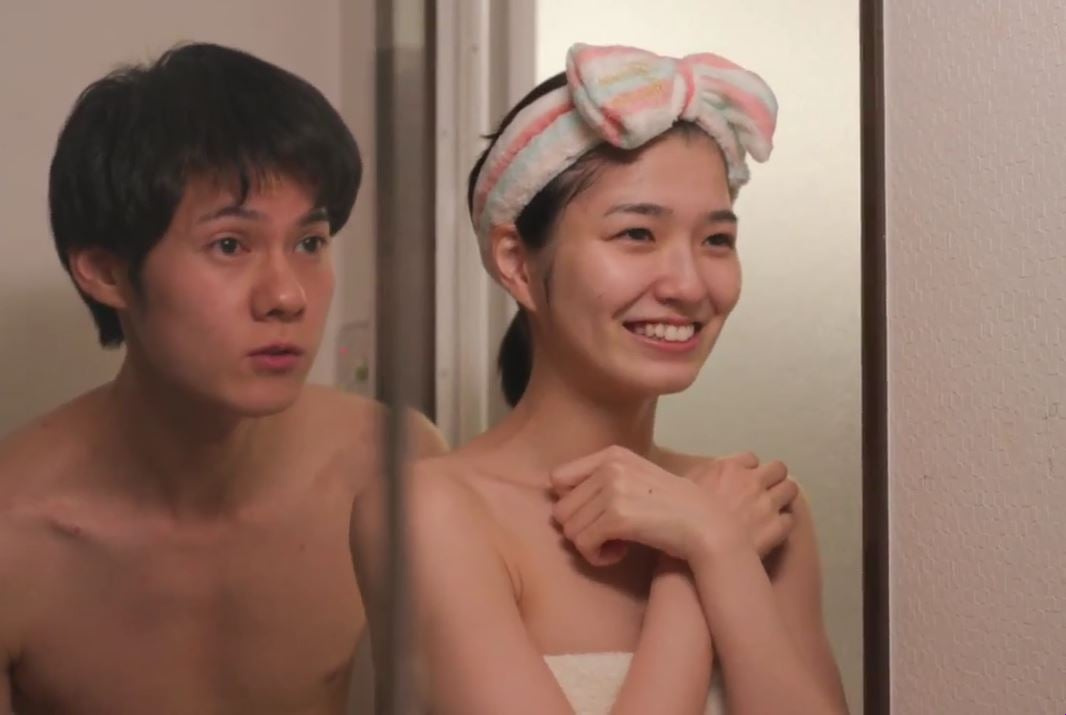 帰りの電車に乗り遅れたかわいい同僚と一晩中過激なセックス
